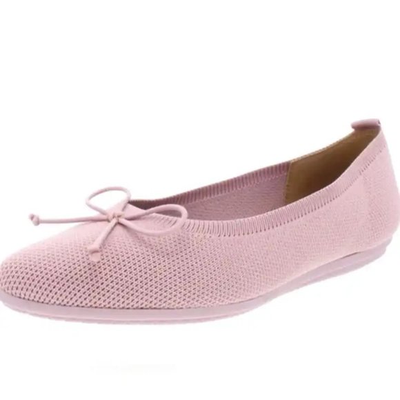 New with tags VINCE CAMUTO FLANNA LIGHTWEIGHT KNIT SLIP ON BALLET FLATS - Picture 1 of 6